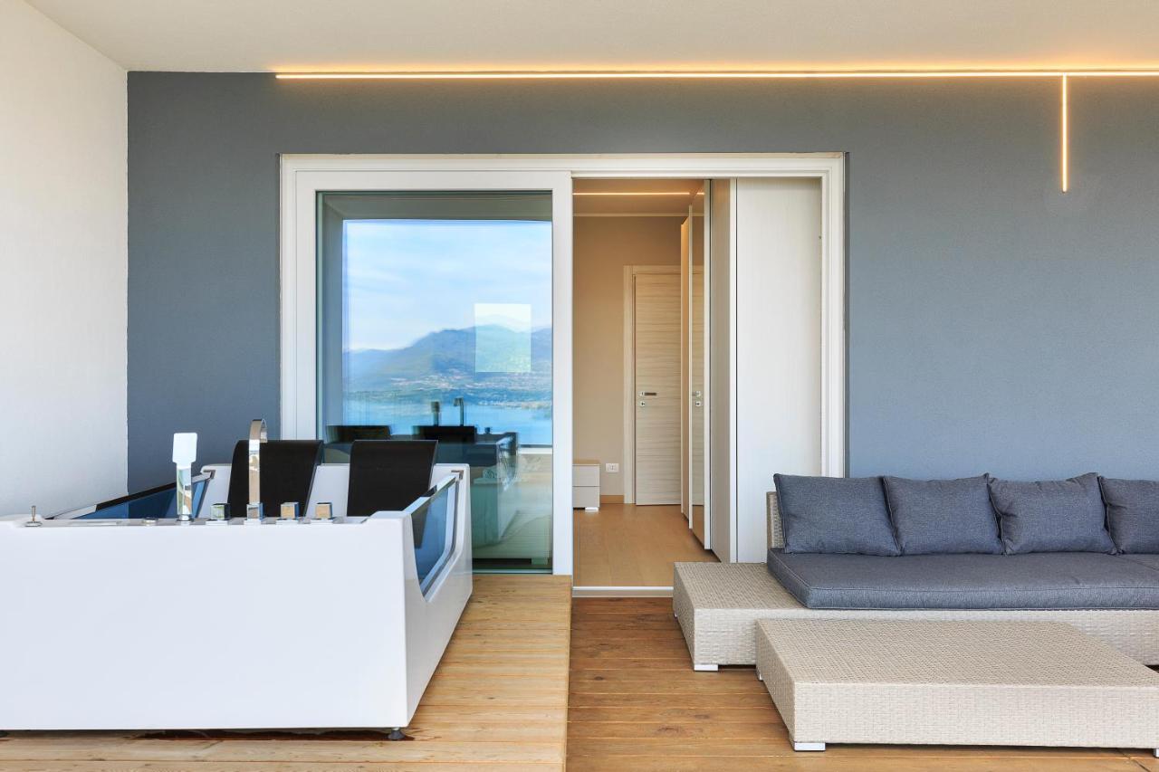 Skylake Penthouse By Impero House Stresa Extérieur photo