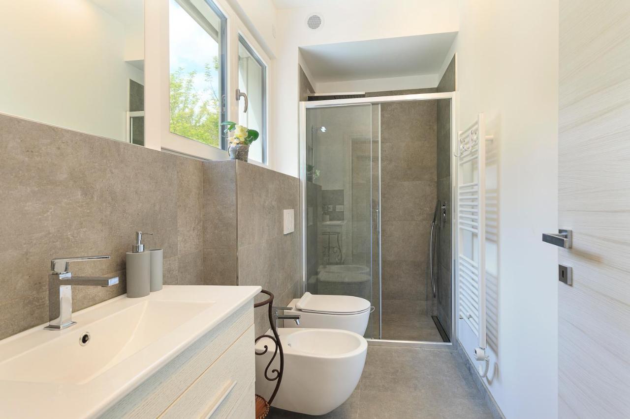 Skylake Penthouse By Impero House Stresa Extérieur photo
